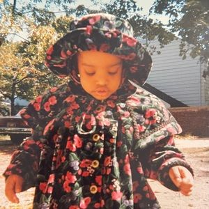 Meet your Posher, Christine Cynthia